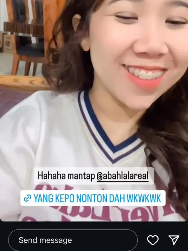 Dukungan artis dan musisi kepada lagu "Yo Mesti Menang" untuk Capres nomor urut dua semakin bergaung.