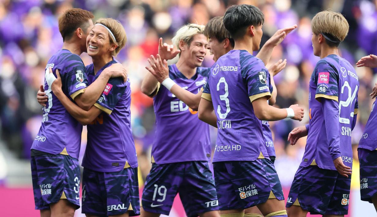 Semua tampak berubah dalam dua musim terakhir. La Viola, julukan Sanfrecce Hiroshima, bangkit dan mampu menempati posisi ketiga beruntun dalam dua musim terakhir, 2022 dan 2023. (J.LEAGUE)