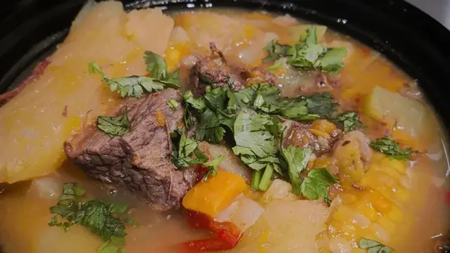 Olla de carne makanan khas Costa Rica