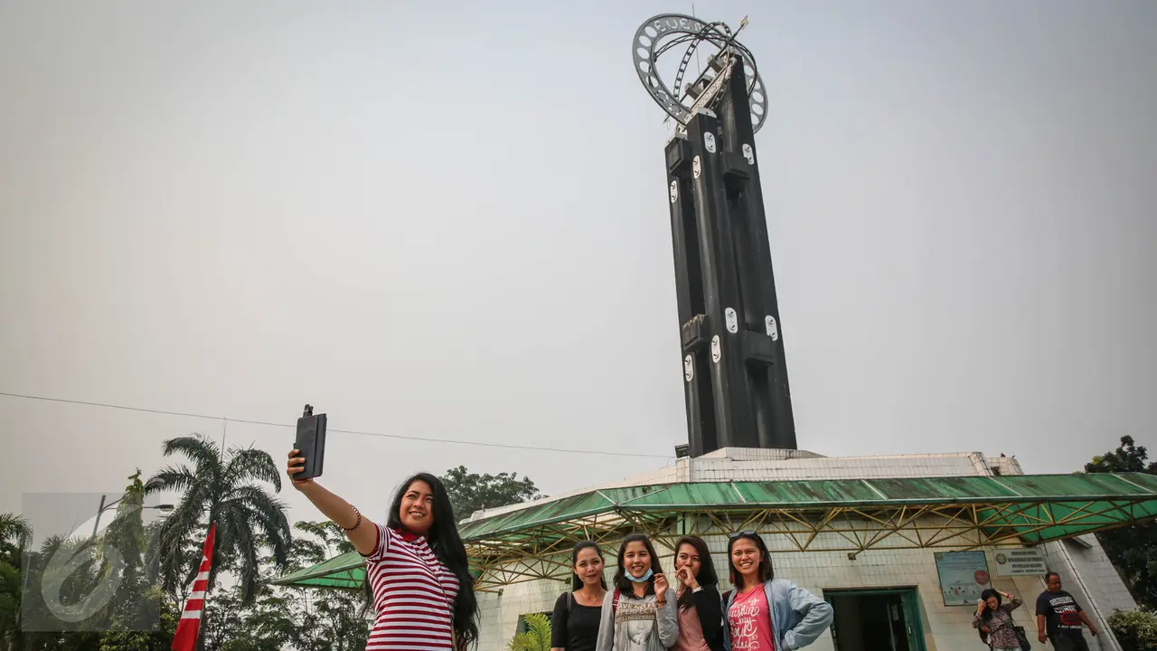 20150823-[TRAVEL+FOOD] Mengenal Lebih Dekat Tugu Khatulistiwa, Magnet Wisata Pontianak