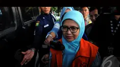 Chairun Nisa memenuhi panggilan KPK terkait kasus haji, Jakarta, Rabu (13/8/2014) (Liputan6.com/Faisal R Syam)