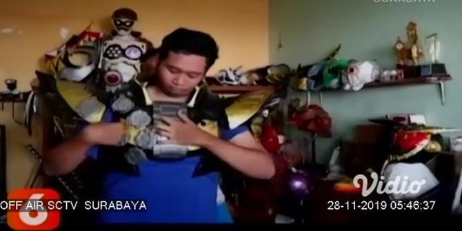 VIDEO: Berkat Usaha Kostum Superhero, Pria di Jombang Raup Untung Puluhan Juta