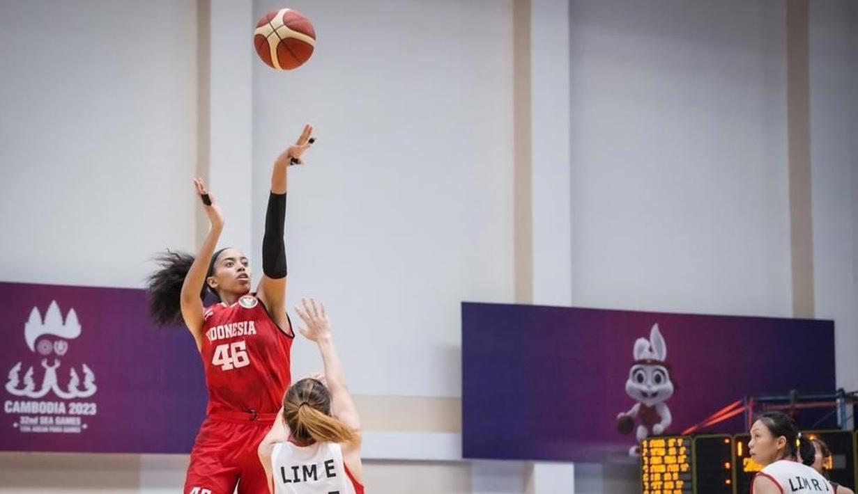 Medali emas berhasil diraih setelah mengalahkan Singapura di Morodok Techo Indoor Sports Center, Phnom Penh, pada Minggu (14/5/2023). (Dok: CdM Indonesia SG / Evan Andraws)