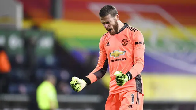 FOTO: Taklukkan Burnley, Paul Pogba Bawa Manchester United ke Puncak Klasemen Liga Inggris