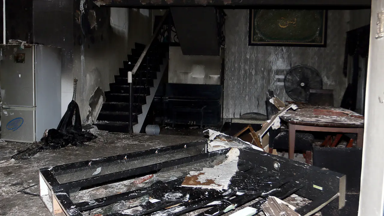 Rumah Uje Terbakar
