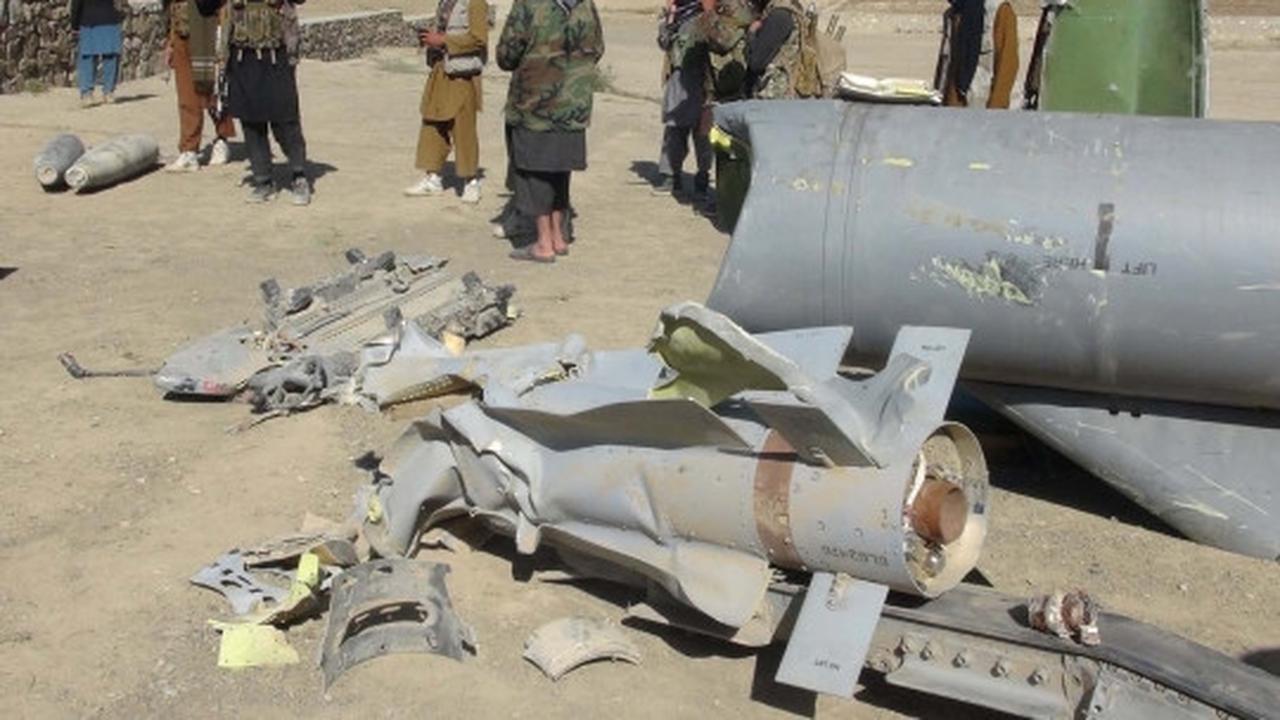 Tangki jet F-16 AS jatuh di Afghanistan jadi tontonan Taliban