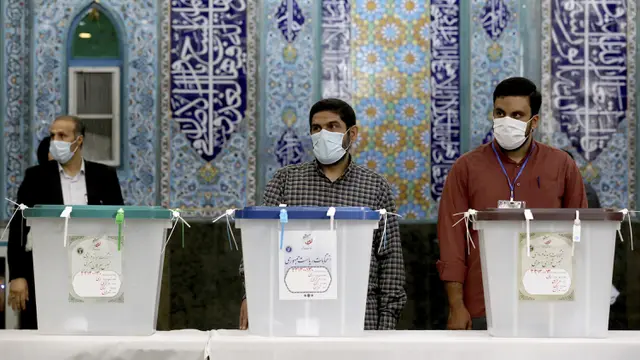 FOTO: Iran Gelar Pemungutan Suara Pemilihan Presiden