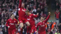 3. Liverpool - Terakhir kali The Reds merasakan juara Liga Champions kala mendapatkan malam magis melawan AC Milan pada tahun 2005. Liverpool sudah lima kali merasakan juara final piala kuping tersebut. (AFP/Paul Barker)