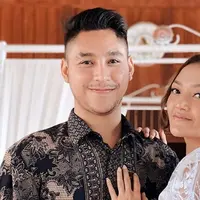 Siti Badriah wujudkan impiannya umrah bareng suami. (Sumber: Instagram/@sitibadriahh)