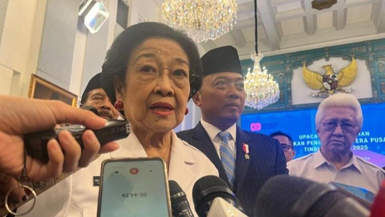VIDEO: Megawati PDIP Hadir di Istana Jelang HUT Ke-80 RI, Keras Bicara "Banyak yang Tidak Tahu"
