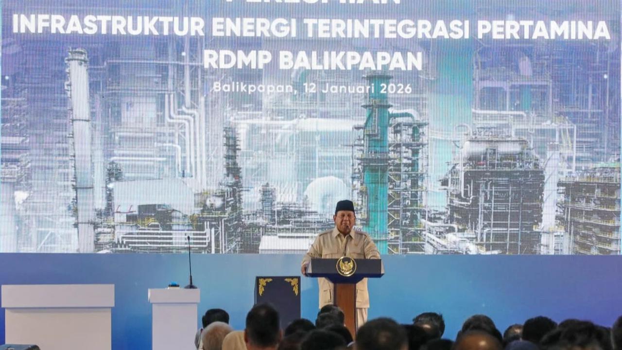 FOTO: Kilang Terbesar di Indonesia Resmi Beroperasi di Balikpapan