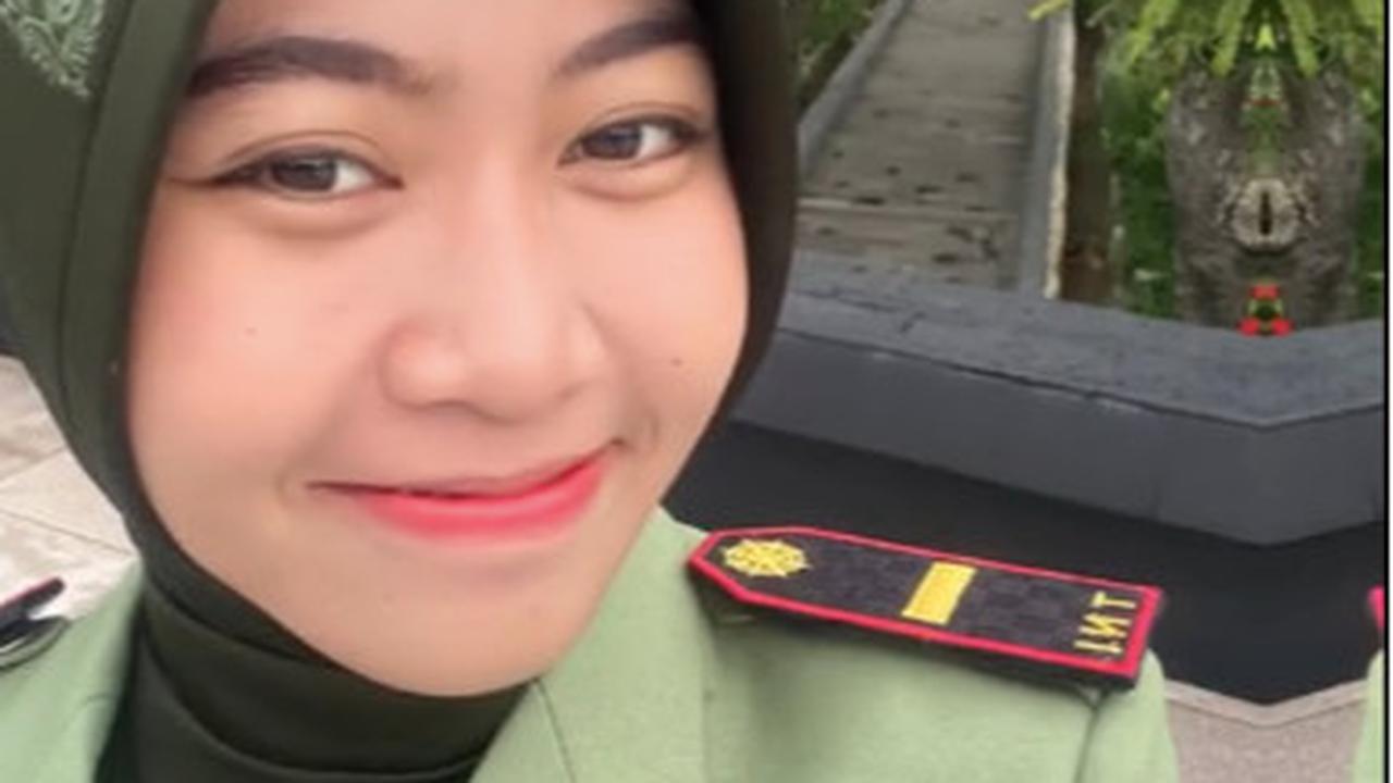 Tentang Letda (K) Nazya Martha<br>