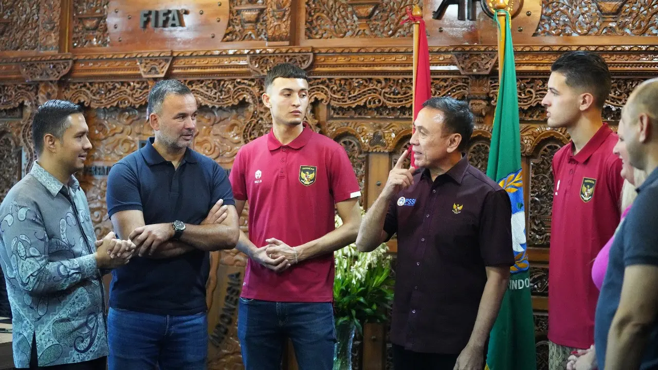 Justin Hubner, Ivan Jenner, dan Pengurus PSSI