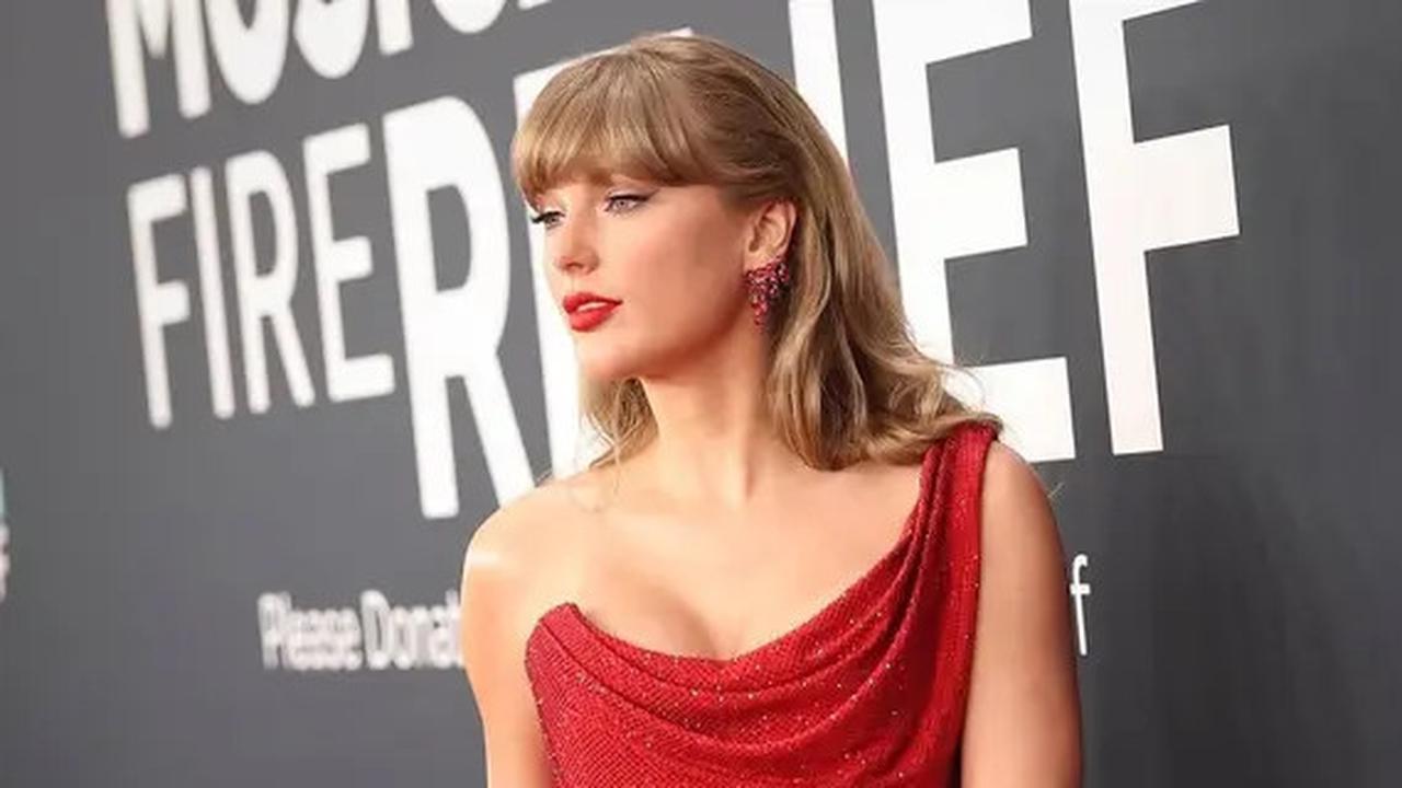 Aksi Viral Taylor Swift Kepergok Kasih Uang Tip ke Staff Grammy Awards 2025, Panen Komentar