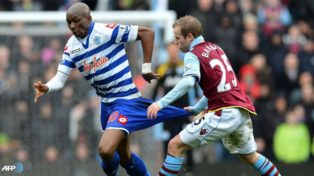 stephane-mbia-130827c.jpg