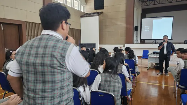Melangkah Menuju Dunia Podcasting dengan Pelatihan Scriptwriting (Liputan6)
