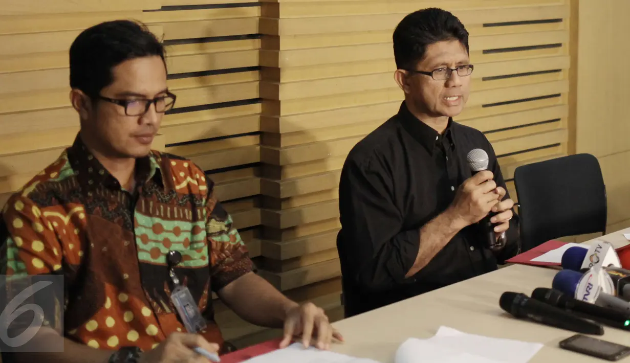Pimpinan KPK Laode M Syarif (kanan) dan Juru Bicara KPK Febri Diansyah. (Liputan6.com/Helmi Afandi)