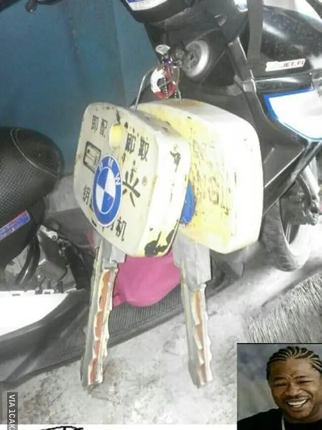 10 Potret Nyeleneh Modifikasi Kunci Kontak Motor, Bikin Maling Bingung