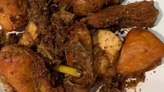 Ayam Goreng Lengkuas