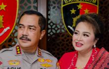 Momen Wakapolri Komjen Agus & Istri Pakai Busana Adat Terima Gelar Kehormatan, Kini Sah Dipanggil Datuk