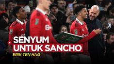 Berita video momen senyum Pelatih MU (Manchester United), Erik ten Hag, untuk Jadon Sancho, Kamis (2/2/2023) dini hari WIB.