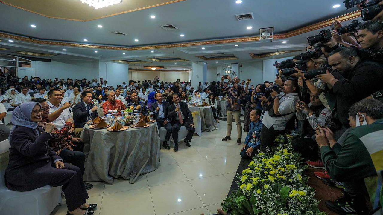 FOTO: Erick Thohir Resmi Jabat Menpora, Gantikan Dito Ariotedjo