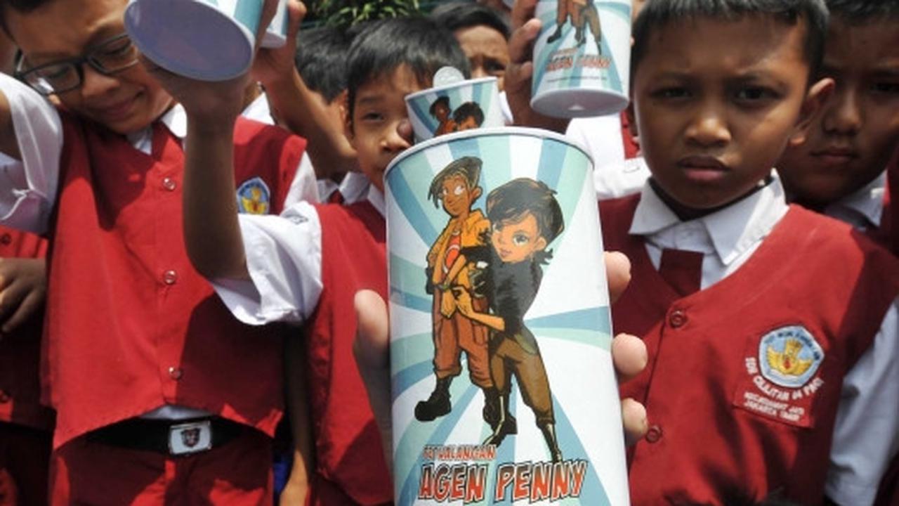 Keceriaan siswa SD belajar mengatur keuangan sejak dini