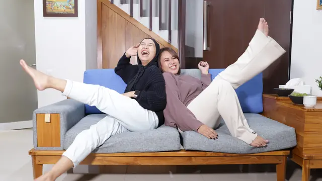 wanita januari sahabat sefrekuensi