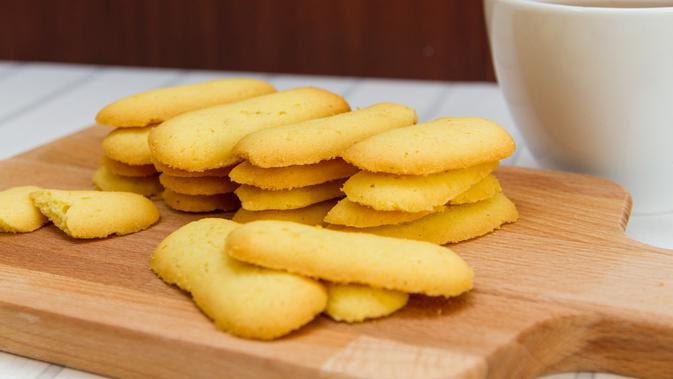 Resep Kue Lidah Kucing Tanpa Mixer Tanpa Oven dan Takaran 