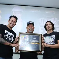 "Alhamdulillah, senang sekali bisa mencapai jumlah segitu (1.750 ribu) dalam waktu hanya empat hari. Karena pencapaian ini sulit sekali dicapai untuk film Indonesia,” ujar Tora Sudiro pemeran Indro. (Bambang E. Ros/Bintang.com)