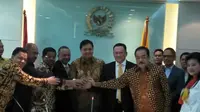 Ketua Umum Partai Golkar Airlangga Hartarto menarik keanggotaaan Bambang Soesatyo di Panitia Khusus (Pansus) Hak Angket KPK.