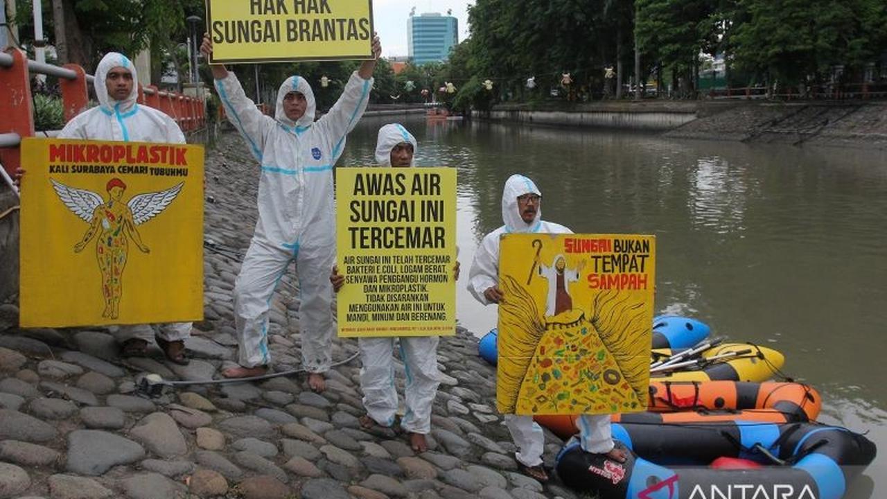 Bahaya Mikroplastik Sampah Pakaian Cemari Sungai, Ancam Ekosistem dan Kesehatan