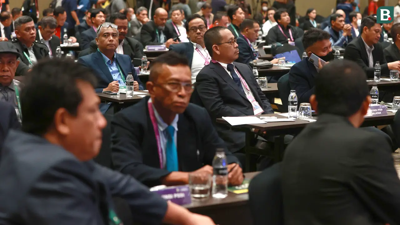 Foto: Gaya Casual Anak Presiden saat Menghadiri Kongres Biasa PSSI 2023