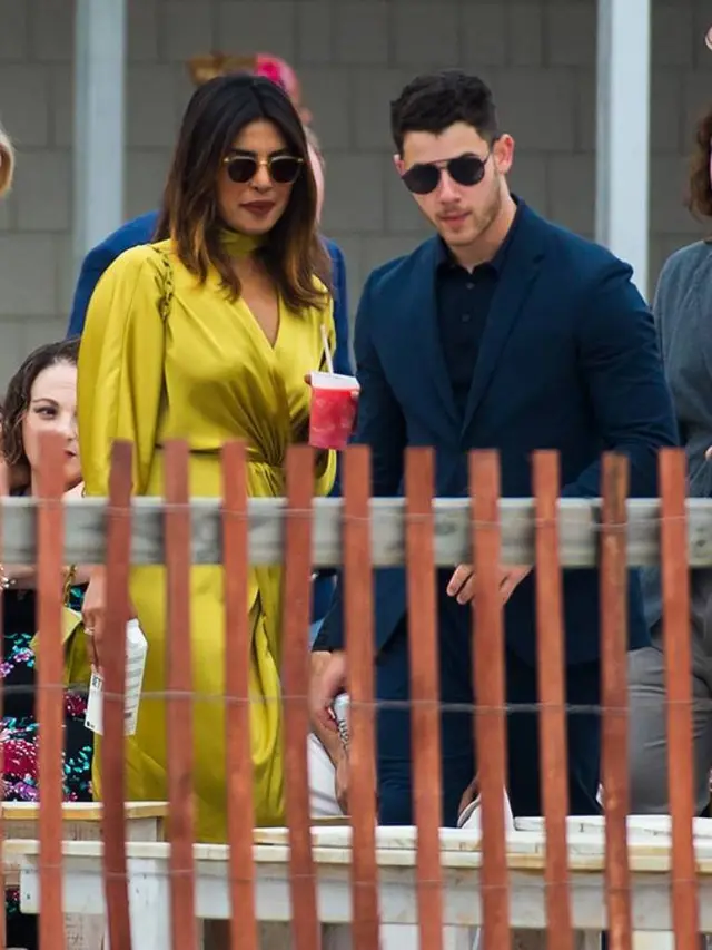 [Bintang] Nick Jonas - Priyanka Chopra