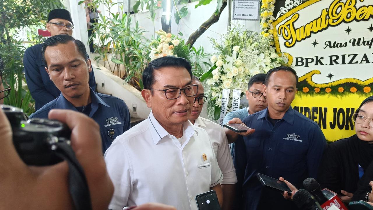 Terlebih, menurut dia, pemerintah juga sangat&nbsp;concern&nbsp;mengikuti jalannya pemilu yang baik di Indonesia.&nbsp;<br>