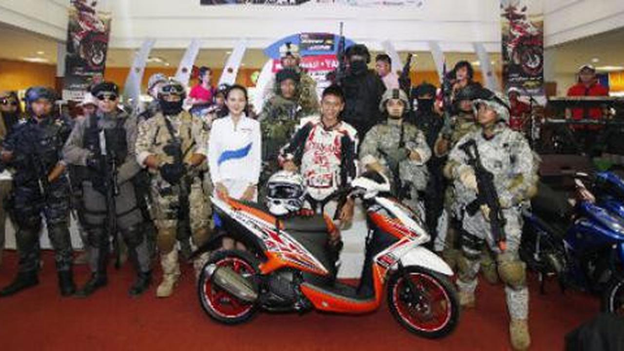 Pesawat tempur' Yamaha mendarat di Samarinda