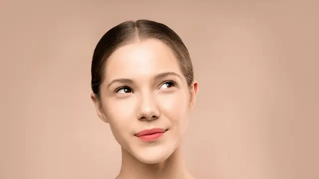 ilustrasi manfaat mencuci wajah dengan air teh yang baik untuk kulit berjerawat/shiny diamond/pexels