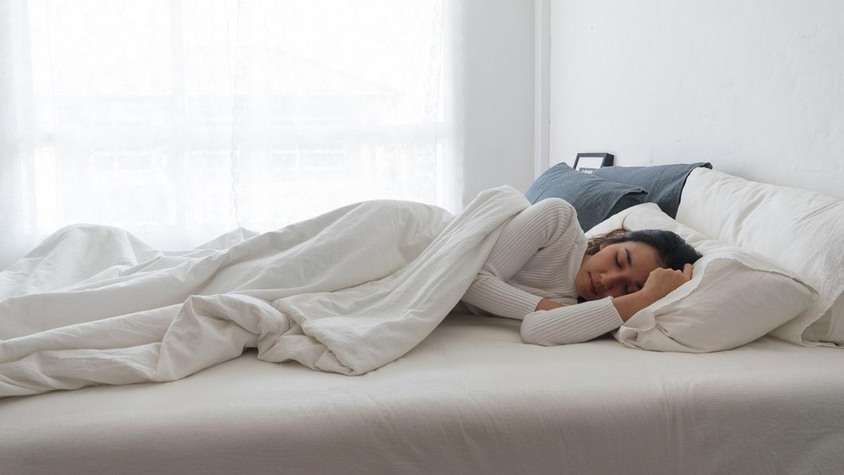 Ladies, Ada 4 Alasan Anda Harus Lepas Bra saat Tidur : Okezone health