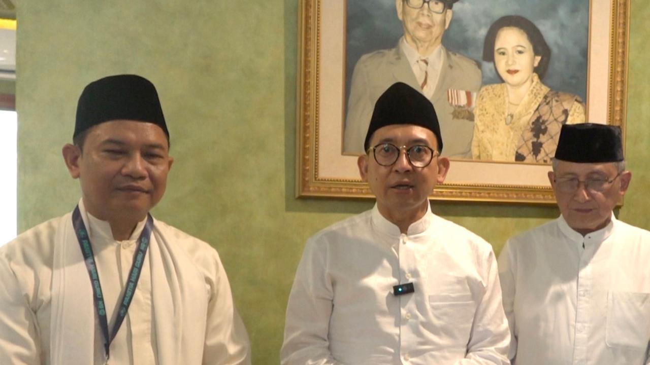 Bobot Setengah Ton, Sapi Kurban dari Presiden Prabowo untuk Jemaah Surau Qutubul Amin Diapresiasi Fadli Zon