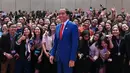 Lebih lanjut Jokowi berpesan, jika ASEAN tidak mampu mengelola perbedaan, maka akan hancur. Jika ASEAN ikut-ikutan terbawa arus rivalitas, juga akan hancur. Sebab, dunia ini butuh jangkar, butuh penetral, butuh safe house. (Adek BERRY/AFP)