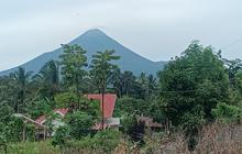 Trivia Kegempaan Gunung Soputan: Badan Geologi Catat 98 Kali Gempa Tektonik Jauh, Aktivitas Gunung Soputan Tetap Waspada