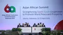 Suasana penutupan di KTT Asia Afrika 2015, Jakarta, Kamis (23/4/2015). Tiga poin hasil KTT yaitu Pesan Bandung 2015, Deklarasi Penguatan Kemitraan Asia Afrika dan Deklarasi Dukungan Untuk Palestina (Liputan6.com/Herman Zakharia) 