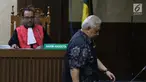 Terdakwa dugaan suap anggota Komisi I DPR 2014-2019 Fayakhun Andriadi terkait penambahan anggaran untuk pengadaan proyek satelit monitoring dan drone Bakamla, Erwin Syaaf Arief saat menjalani sidang lanjutan di Pengadilan Tipikor, Jakarta, Senin (5/8/2019). (Liputan6.com/Helmi Fithriansyah)
