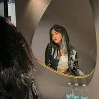 Fuji jadi cewek mamba saat liburan di Jepang [instagram/fuji_an]