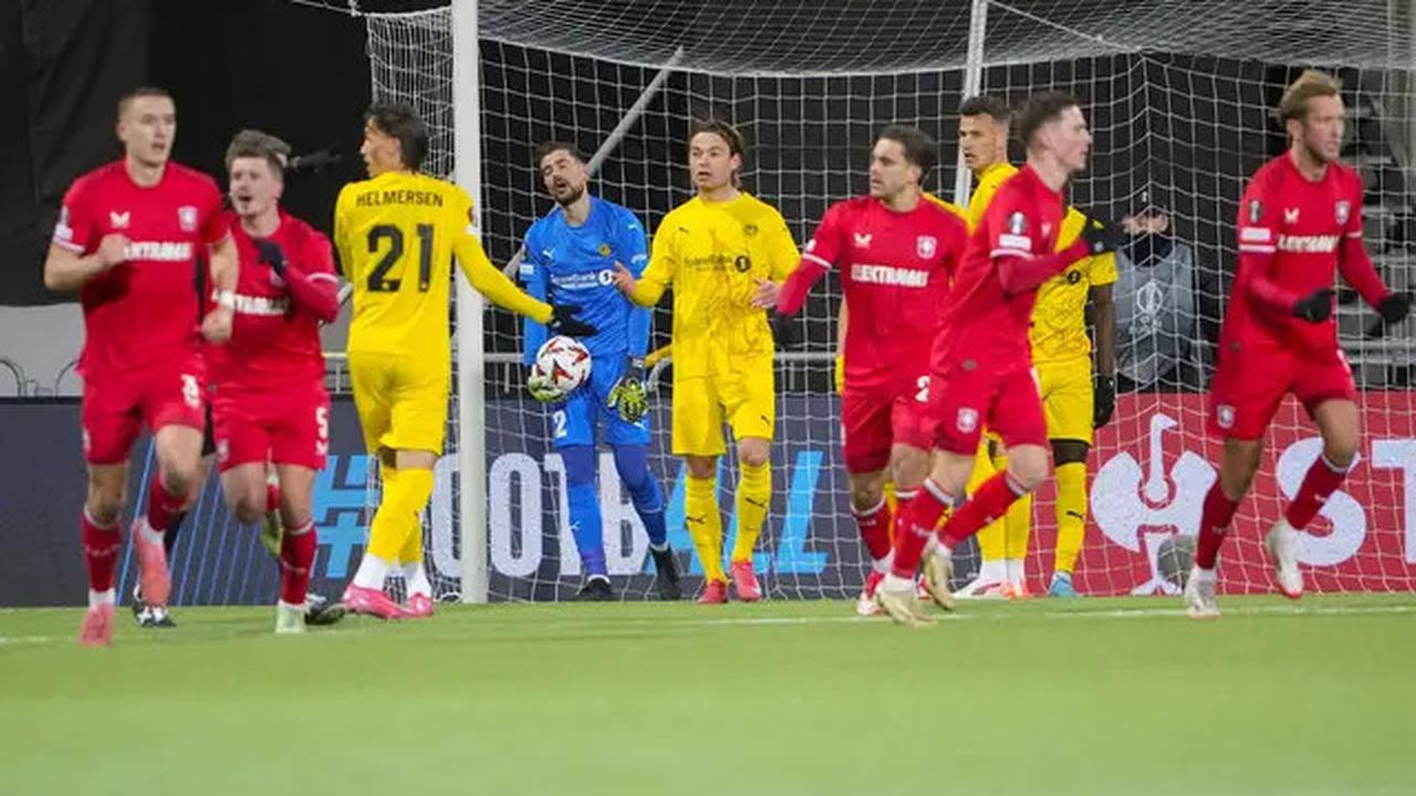 Mees Hilgers Cetak Gol Bunuh Diri, Twente Kalah Lewat Extra Time dan Tersingkir dari Liga Europa