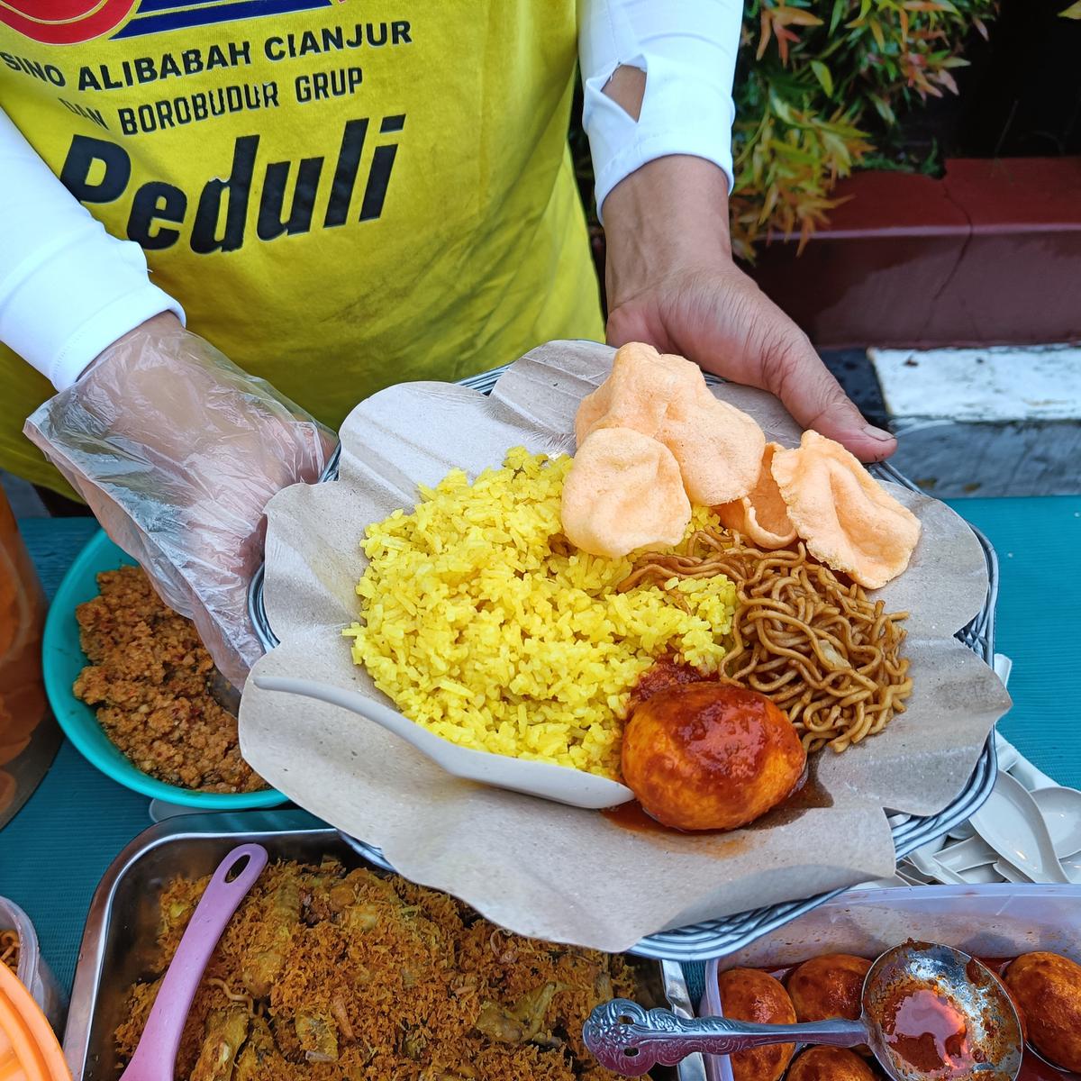 Nasi Kuning Babah Alun