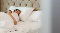 Tidur Miring ke Kiri atau Kanan, Mana yang Lebih Menyehatkan Jantung?