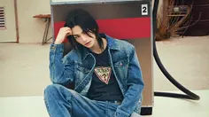 Hyunjin Stray Kids Jadi Wajah Kampanye GUESS, Tampilkan Gaya Denim hingga Leather