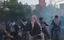 VIDEO: VIRAL! Momen Tegang Rombongan TNI Turun Lihat Ormas GPK Arogan Geber Motor