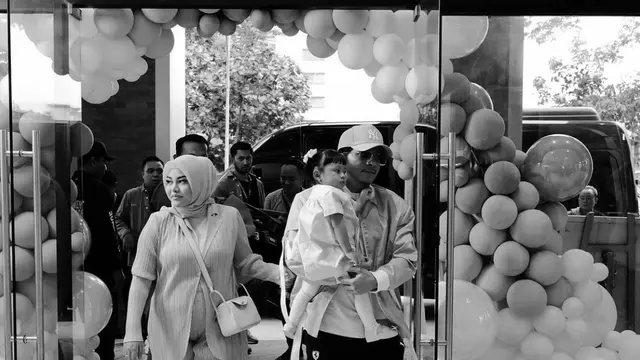 Potret Papata dan Keluarga (Instagram/@attahalilintar)